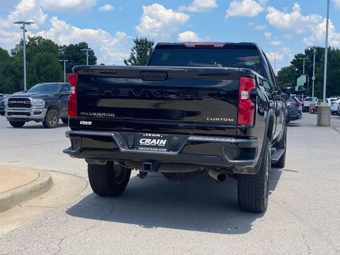 Used 2024 Chevrolet Silverado 2500 Custom w/ Custom Convenience Package AWD/4WD image 8