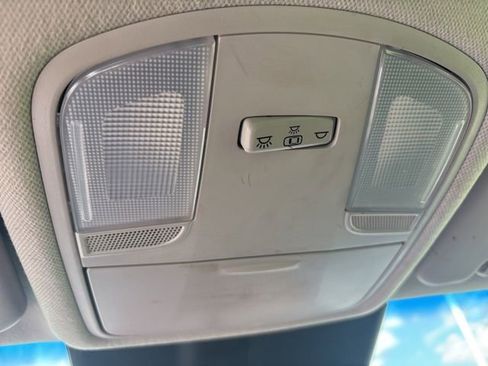 Used 2022 Hyundai Kona SE image 26