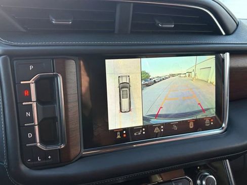 Certified 2023 GMC Yukon Denali Ultimate image 12