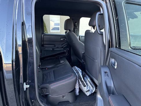 Certified 2023 Nissan Frontier PRO-4X w/ Pro Convenience Package image 11