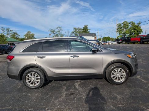 Used 2016 Kia Sorento AWD w/ LX Convenience Package image 15