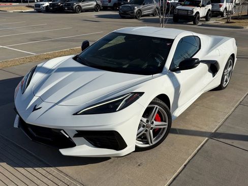 Used 2024 Chevrolet Corvette Stingray Premium Cpe w/ Z51 Performance Package image 6