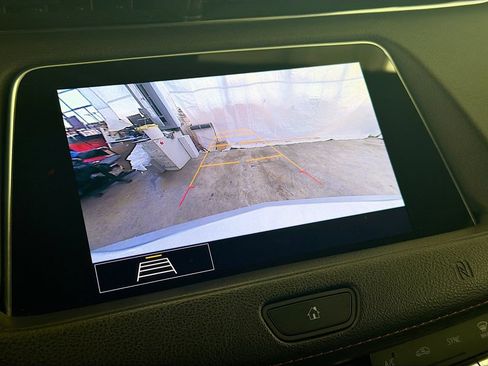 Used 2020 Cadillac XT4 Sport w/ Driver Awareness Package AWD/4WD image 16
