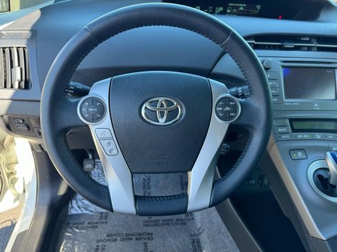 Used 2015 Toyota Prius Four image 23