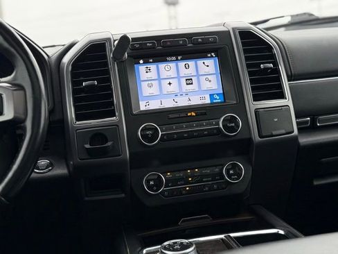 Certified 2019 Ford Expedition Platinum image 29