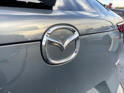 Certified 2022 MAZDA CX-30 AWD 2.5 S w/ Preferred Package image 8