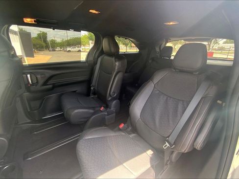 New 2026 Toyota Sienna Limited AWD/4WD image 13