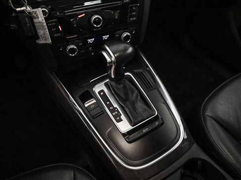 Used 2016 Audi Q5 2.0T Premium image 12