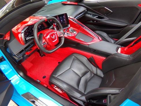 Used 2021 Chevrolet Corvette Stingray Preferred Conv w/ Z51 Performance Package RWD image 22