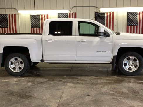 Used 2017 Chevrolet Silverado 1500 LT w/ All Star Edition AWD/4WD image 17