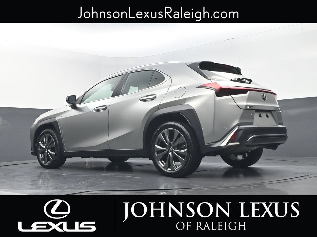 Used 2019 Lexus UX 200 F Sport w/ F Sport Premium Package FWD image 18