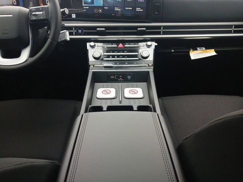 New 2026 Hyundai Santa Fe SE FWD image 11