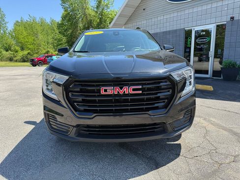 Used 2022 GMC Terrain SLE w/ Driver Convenience Package AWD/4WD image 8