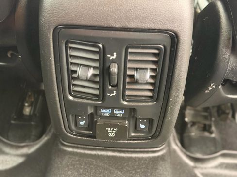 Used 2021 Dodge Durango R/T w/ Blacktop Package image 32