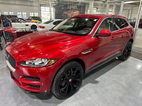 Used 2020 Jaguar F-PACE Premium AWD/4WD image 10