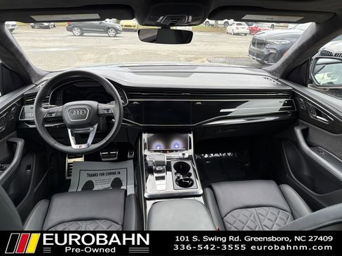Used 2021 Audi SQ8 Prestige AWD/4WD image 24