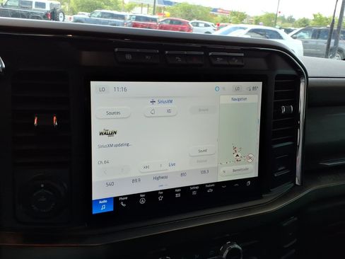 Used 2024 Ford F250 Lariat w/ Lariat Ultimate Package AWD/4WD image 10