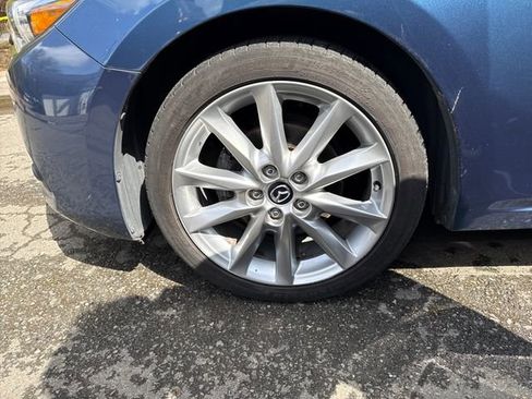 Used 2017 MAZDA MAZDA3 Grand Touring w/ Premium Equipment Package image 30