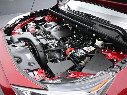 Used 2021 Toyota RAV4 XLE image 47