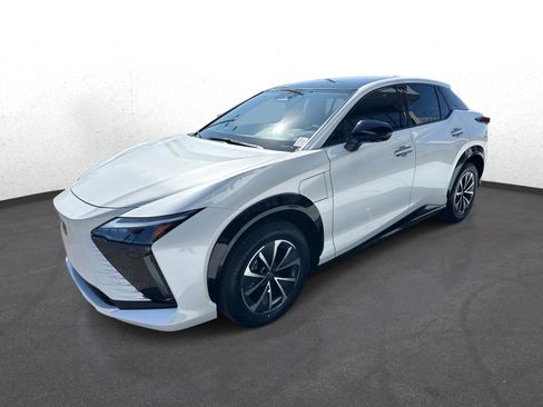 Used 2024 Lexus RZ 300e Premium w/ Accessory Package (Z1) image 7