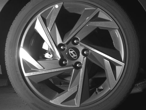 Used 2025 Hyundai Elantra SEL image 15