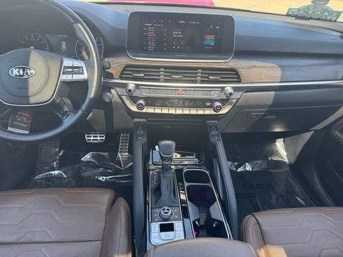 Used 2021 Kia Telluride SX w/ SX Prestige Package image 2