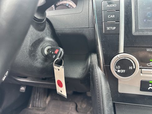 Used 2014 Toyota Camry SE image 22