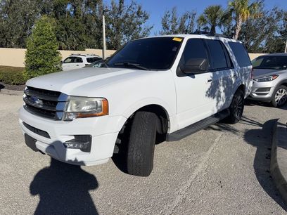 Used 2017 Ford Expedition XLT