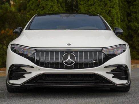 Used 2023 Mercedes-Benz EQS AMG 4MATIC w/ Trim Level Package image 15