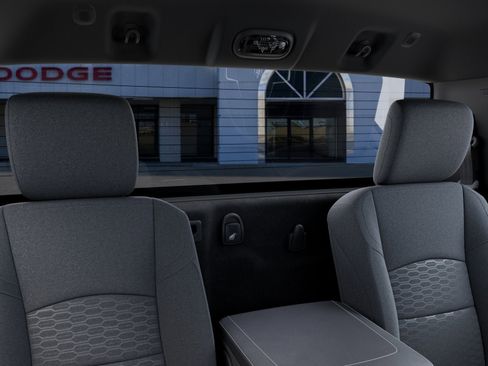 New 2026 RAM 3500 Big Horn AWD/4WD image 41