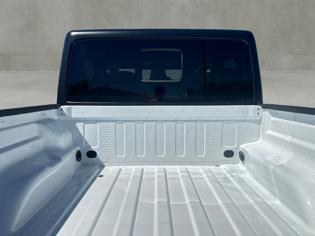 New 2026 Jeep Gladiator Sport AWD/4WD image 8