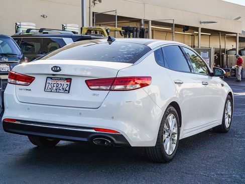 Used 2016 Kia Optima EX w/ Premium Package image 7
