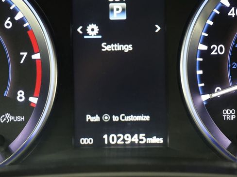 Used 2015 Toyota Highlander XLE image 19