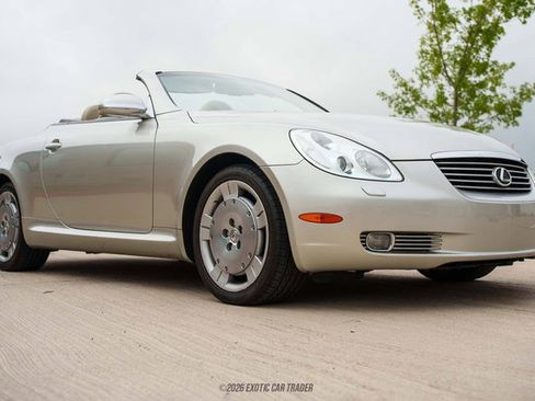 Used 2003 Lexus SC 430 Convertible RWD image 12