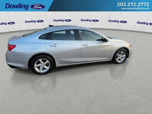 Used 2016 Chevrolet Malibu LS image 4