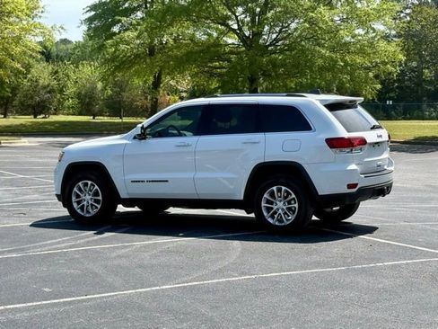 Used 2021 Jeep Grand Cherokee Laredo X image 4