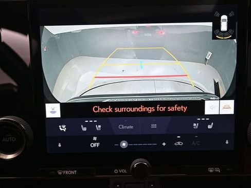 Used 2025 Lexus NX 250 FWD w/ Towing Package (2000 Lbs) image 32