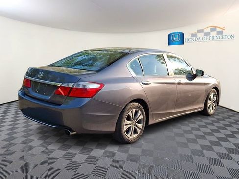 Used 2013 Honda Accord LX image 6