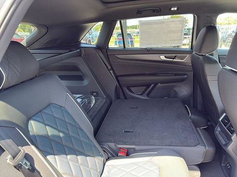 New 2025 Volkswagen Atlas Cross Sport SEL Premium R-Line image 11