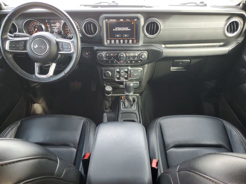 Used 2022 Jeep Wrangler Unlimited Sahara w/ LED Lighting Group image 16