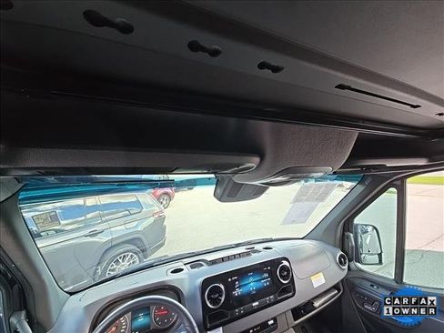 Used 2023 Mercedes-Benz Sprinter 3500 image 25