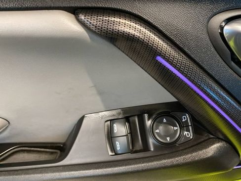 Used 2020 Chevrolet Camaro LT RWD image 30
