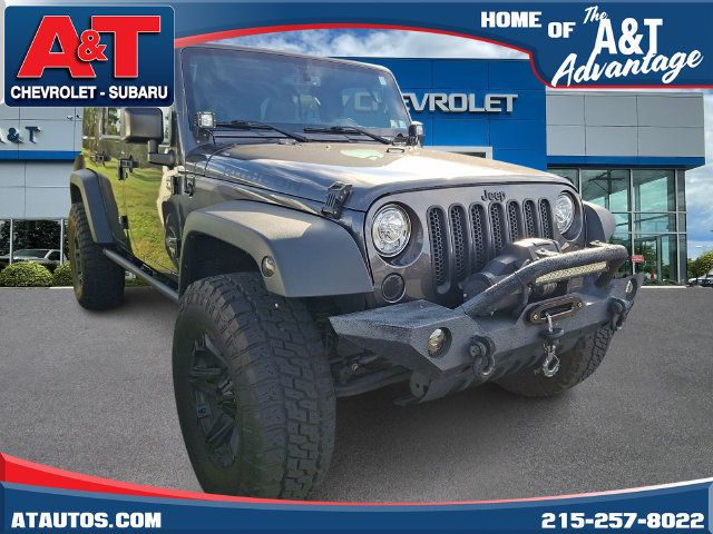 Used 2017 Jeep Wrangler Unlimited Rubicon w/ Cold Weather Group AWD/4WD image 1