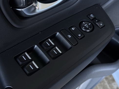 Used 2023 Honda Pilot Elite image 11