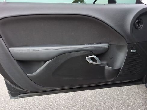 Used 2023 Dodge Challenger R/T w/ Shaker Package image 15