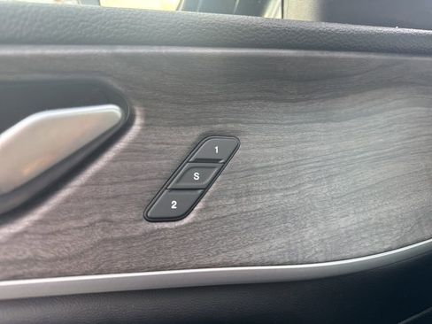 Used 2023 Jeep Grand Cherokee 4WD 4xe image 32