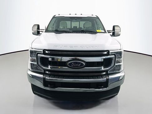 Used 2022 Ford F250 XL w/ STX Appearance Package image 2