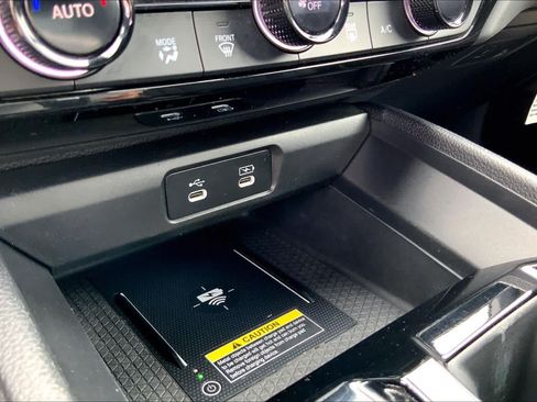 Used 2025 Honda Accord Sport image 35