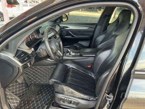 Used 2015 BMW X6 M image 4