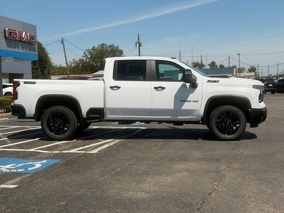 New 2026 Chevrolet Silverado 2500 LT w/ Trail Boss Package